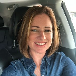 Meet your Posher, Debbie